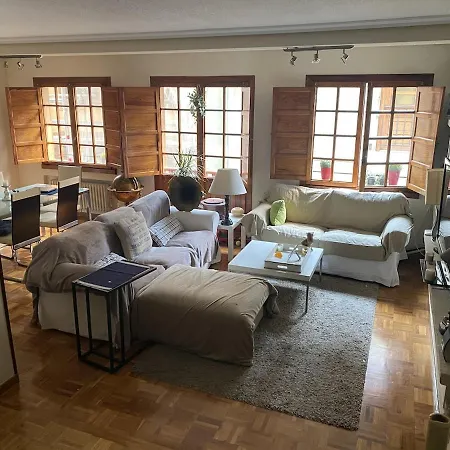 In Downtown Next To The Town Hall * Oviedo