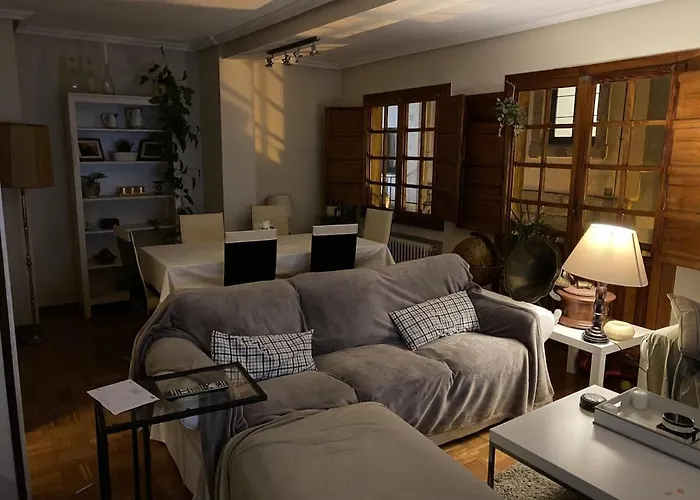 Appartement In Downtown Next To The Town Hall